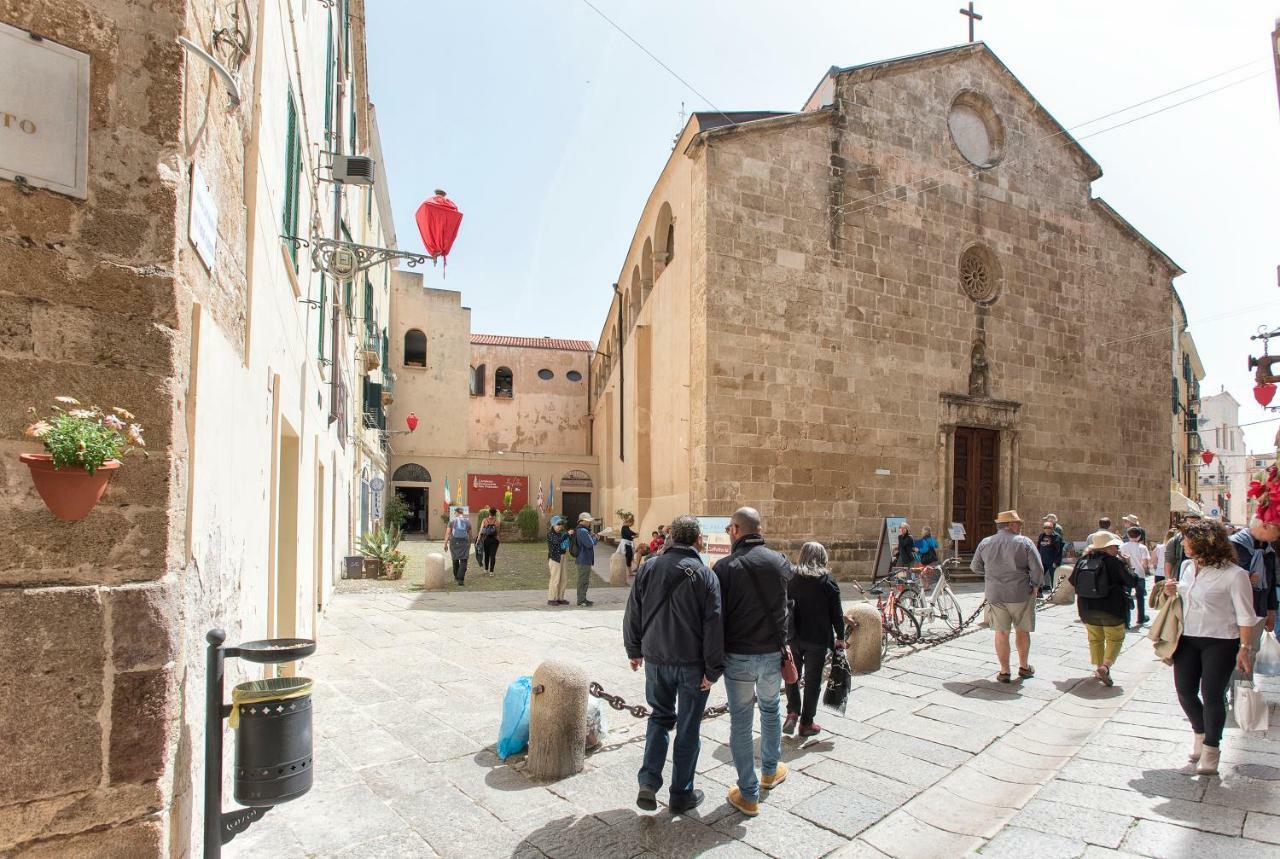 Centro Storico Carlo Alberto Alghero Exterior photo